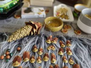 گوشواره کاج و کهربا دستساز