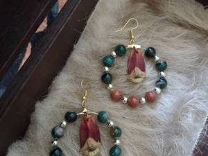 گوشواره کاج و کهربا دستساز