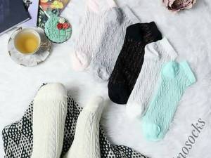 جوراب زنانه لمه